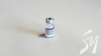 Pfizer і BioNTech почали клінічні випробування особливої вакцини проти Омікрону